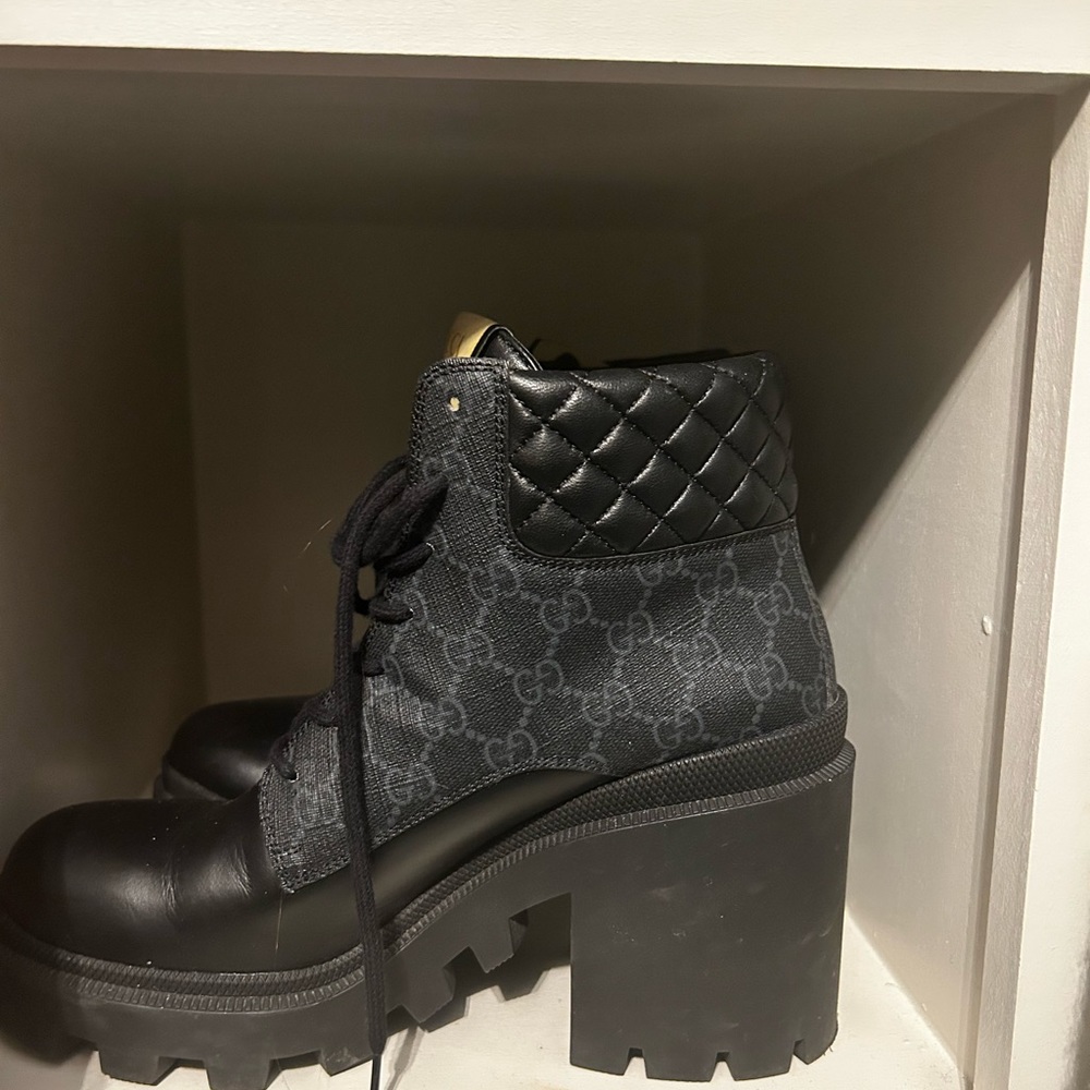 Women’s Gucci ankle boot